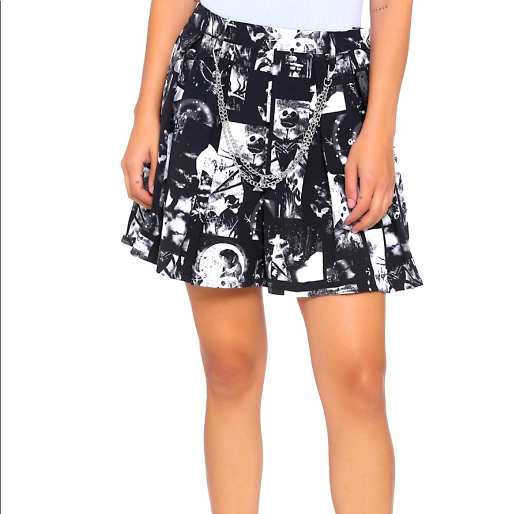 NBC Black & White Pleated Skirt